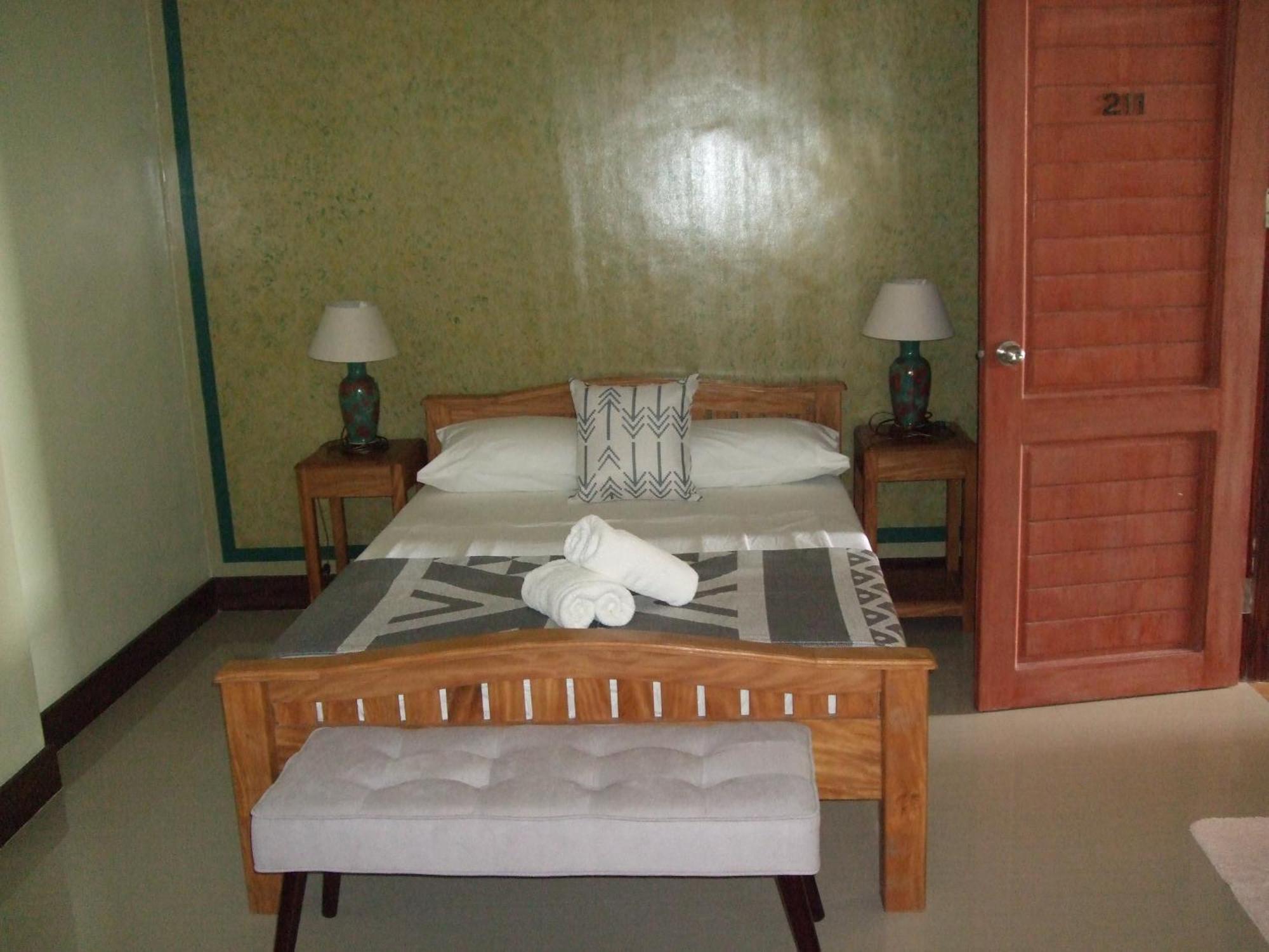 Calicoan Villa Sarog Room photo